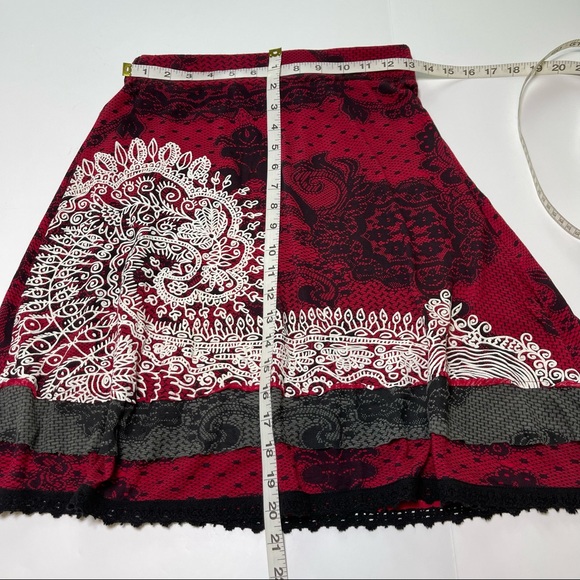 Desigual Deliney A-Line Red Lace Trim Skirt Size Small - Picture 7 of 7
